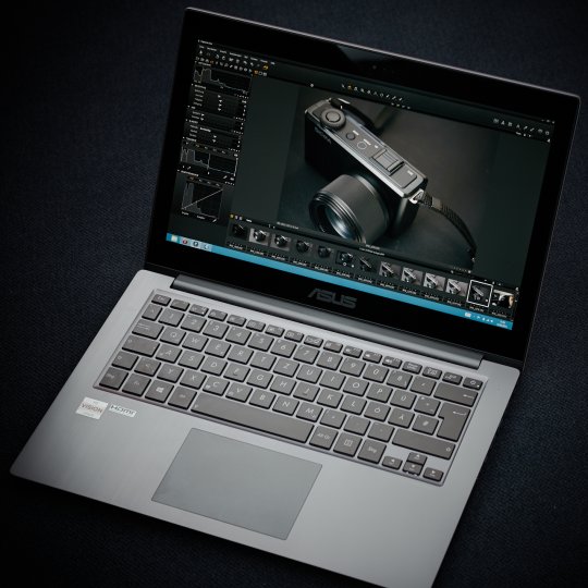 ASUS U38N Bildbearbeitung (RAW)