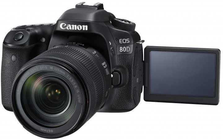 Canon EOS 80D mit dem neuem Kit-Objektiv EF-S 18-135 mm f/3.5-5.6 IS USM [Bildmaterial: Canon]