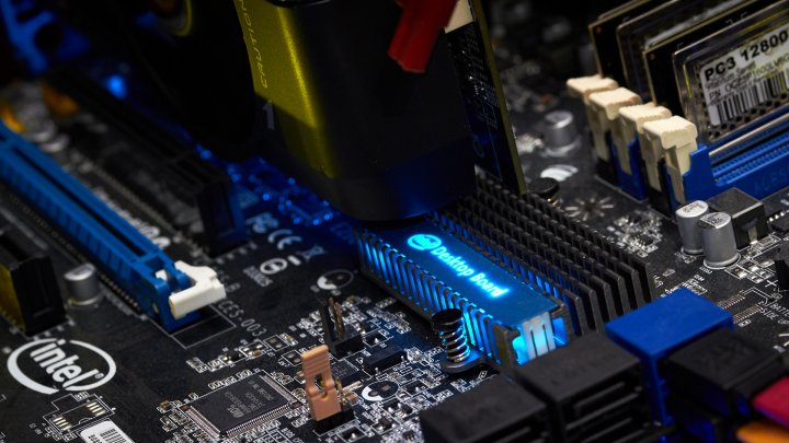 SSD/HDD-Testsystem auf Core i7-2600K Basis