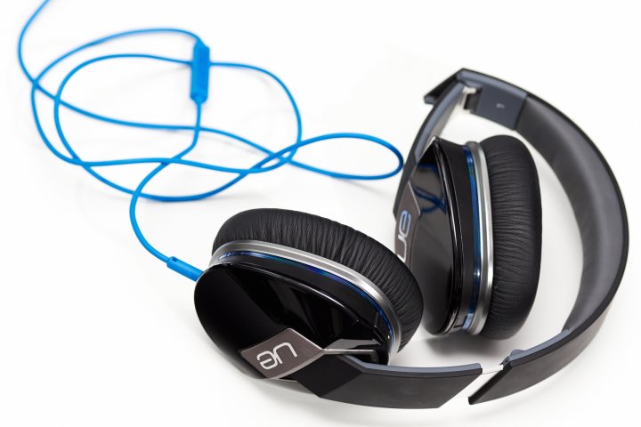 Logitech UE 6000 Kopfhörer mit integriertem AMP und aktiver Rauschunterdrückung (ANC)