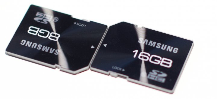 Samsung 8 und 16 GB SD Plus SDHC-Speicherkarten
