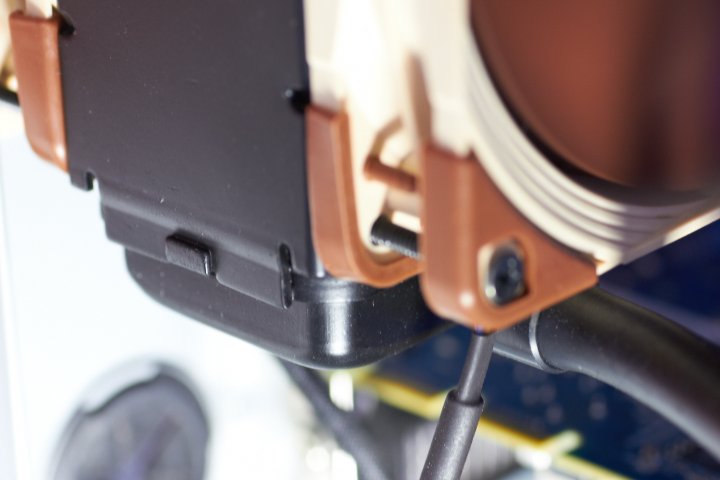Antec KÜHLER H2O 920 mit Noctua NF-F12