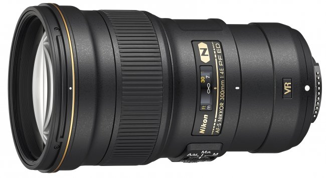 AF-S Nikkor 300 mm f/4E PF ED VR mit Beugungslinse [Bildmaterial: Nikon]