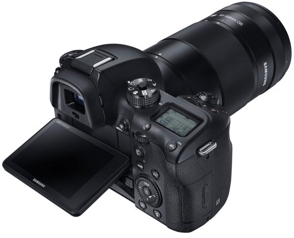 Mit Unterstützung für 4K-Videos und einem Hybrid-AF-System hat die NX1 einiges zu bieten [Bildmaterial: Samsung]