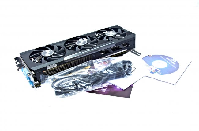 Sapphire Nitro R9 390 - Der Lieferumfang