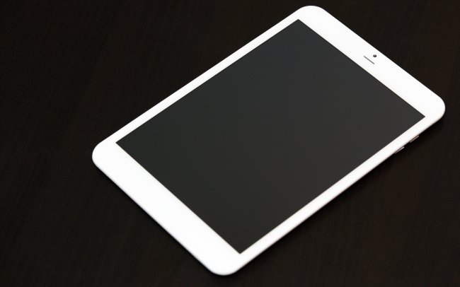 Sieht dem Apple iPad Mini von vorne erstaunlich ähnlich: i.onik TP7.85-1200QC-3G