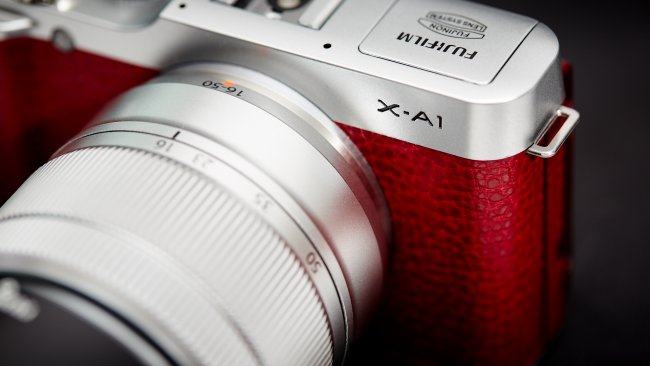 Fujifilm X-A1 mit Fujinon EBC XC 16-50 mm f/3.5-5.6 OIS
