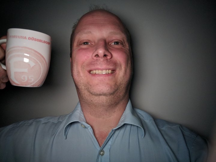 Google_Pixel_2_Selfie.jpg, 2 MB