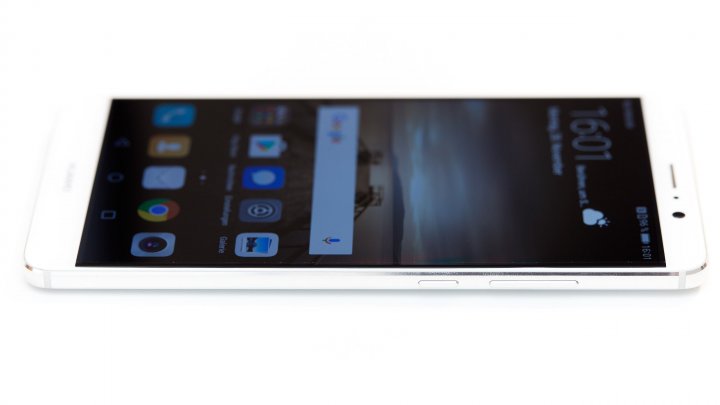 Huawei_Mate_9_4.jpg, 150 KB