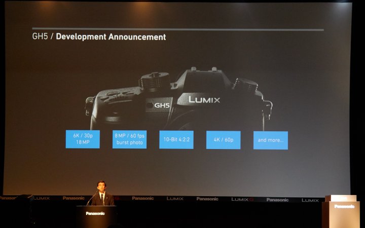Panasonic Lumix GH5 auf der photokina 2016