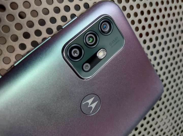 Motorola_Moto_G30_Kameramodul.jpg, 1.4 MB