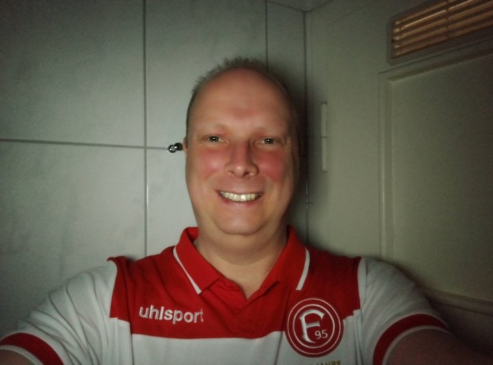 Motorola_Moto_G30_Selfie_Nacht.jpg, 1 MB