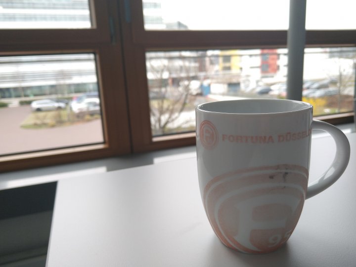 Motorola_Moto_G7_Plus_Bokeh_vorn.jpg, 1001 KB