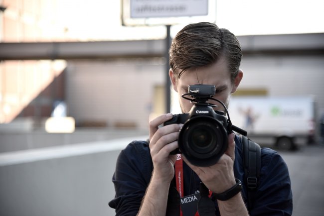 Beispielbild Nikon D810 + AF-S Nikkor 24-120 mm f/4G ED VR | 86 mm, f/4, 1/1600 s, ISO-1000