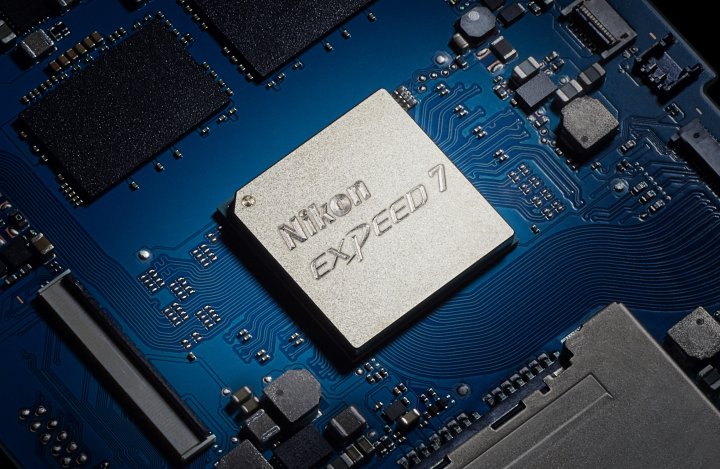 Nikon Z9: Der verbaute EXPEED-7-Bildprozessor ist bis zu 12x schneller als der Vorgänger [Bildmaterial: Nikon Deutschland]