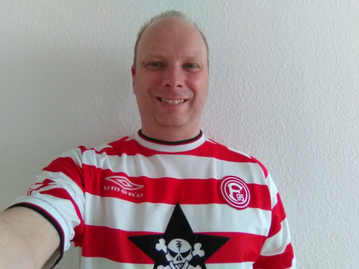 Nokia_2_Testselfie.jpg, 1.2 MB