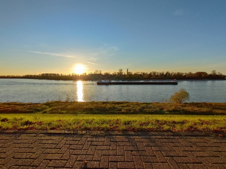 Realme_GT_Neo_2_Ultraweitwinkel.jpg, 1.8 MB