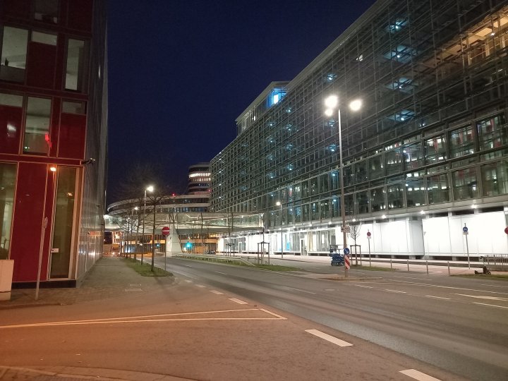 Samsung_Galaxy_A31_Nachtaufnahme.jpg, 1.5 MB