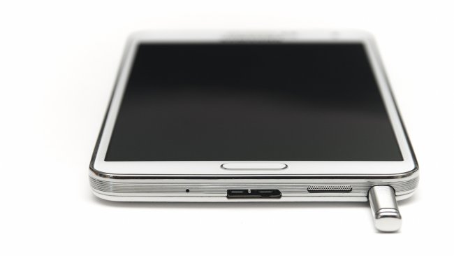 Samsung_Galaxy_Note_3_2.jpg, 685 KB