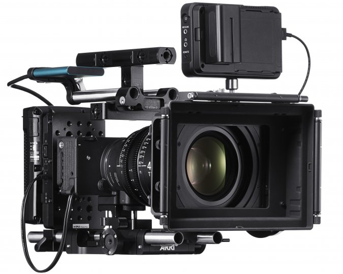 Sigma fp: Hier zu sehen als Video-Set-Up mit diversem Zubehör [Bildmaterial: Sigma Deutschland]
