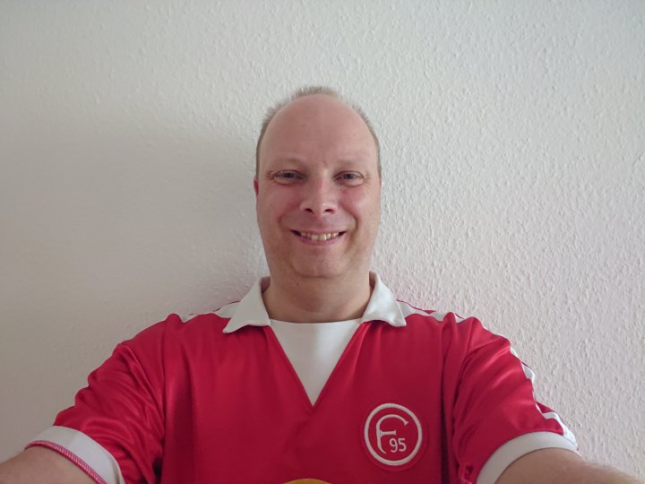 Sony_Xperia_XZ3_Selfie_ohne_Fotolicht.JPG, 3.1 MB