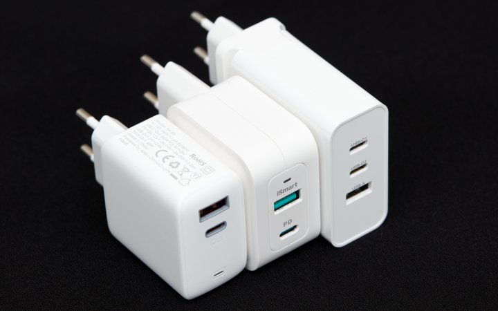 USB-C-Netzteile: 65-Watt-Klasse (GaN)