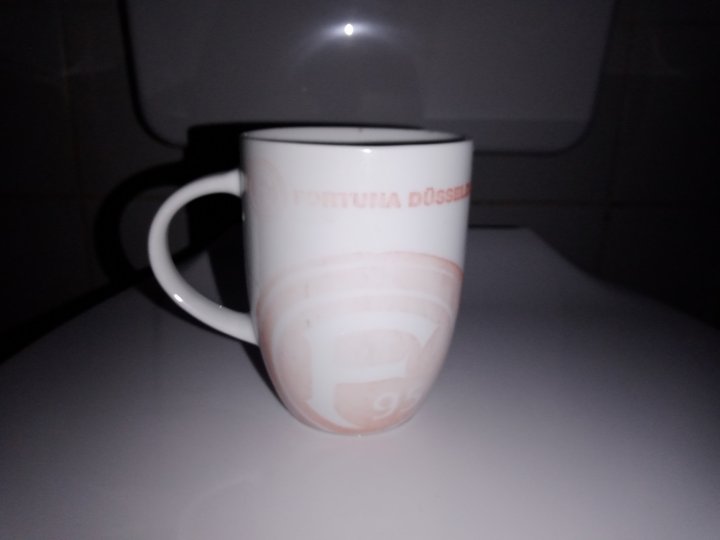 Wiko_Power_U30_Nacht.jpg, 637 KB
