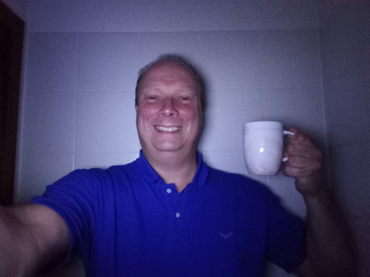 Wiko_Power_U3_Nacht-Selfie.jpg, 1.4 MB