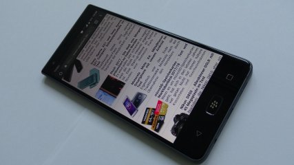 Das Display des BlackBerry Motion ist zu dunkel. Andererseits profitiert davon die Akkulaufzeit.