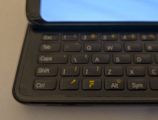 Über die CTRL-Taste in der physischen Tastatur des F(x)tec Pro 1 können 36 Shortcuts eingegeben werden