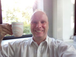 Selfies des Gigaset GS270 weisen gerne einmal Unschärfen oder Überbelichtungen auf