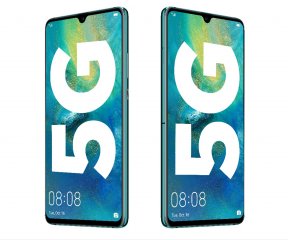 Das Huawei Mate 20 X 5G wird über ein 7,2-Zoll-Display mit Full-HD-Plus-Auflösung gesteuert