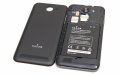 Kazam Tornado 2 5.0: Unter der Abdeckung ist Platz für eine Mini- und eine Micro-SIM-Karte