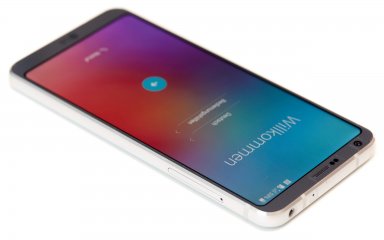 LG G6: Das Gerät bietet Platz für zwei SIM- und eine microSD-Karte