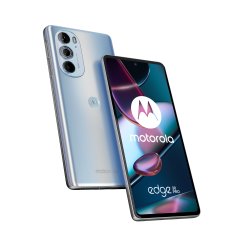Das Display des Motorola Edge 30 wird häufig zu stark abgedimmt; das Gehäuse verfügt leider nur über einen Schutz gegen Spritzwasser