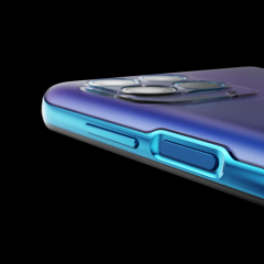 Ergonomisch: Der Fingerabdruck-Scanner ist im An/Aus-Knopf integriert, der in einer Kerbe auf der rechten Seite des Motorola Moto G100 eingelassen ist
