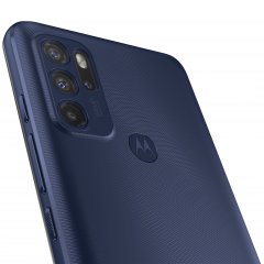 Auf der Rücksiete des Motorola Moto G60s liegen vier Kameras, von denen die Hauptkamera den besten Eindruck hinterlässt