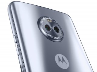 Die Rückseite des Motorola Moto X4 ist anfällig für Fingerabdrücke