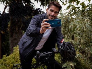 Die Selfie-Kamera des Nokia G50 fällt gegenüber der Hauptkamera leider qualitativ stark ab