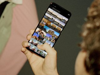 Der AMOLED-Bildschirm des OnePlus Nord CE 2 5G lässt sich dank 90-Hz-Technik hervorragend ablesen