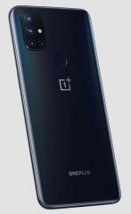 Der fest verbaute 4.300-mAh-Akku des OnePlus Nord N10 5G ist in nur einer Stunde aufgeladen