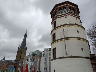 Die Hauptkamera des Oppo A73 schießt bei Tage gute Bilder dank ordentlicher Restlichtverwertung