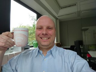 Sony Xperia XZ: 13-MP-Selfie-Kamera mit Bildstabilisator