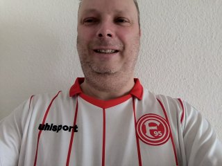 Qualtitativ reicht die Frontkamera nicht an die Hauptkamera des Xiaomi 12T heran, aber auch hier bietet das chinesische Smartphone eine gute Fotoqualität