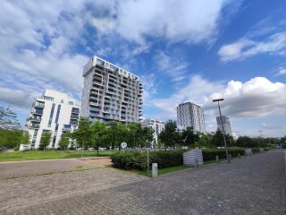 Die Verzerrungen in diesem Ultraweitwinkel-Bild des Xiaomi Poco F4 GT sind teils schon in der Bildmitte zu sehen