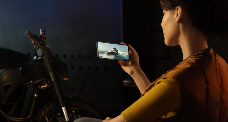 Trotz seines geringen Preises verfügt das Xiaomi Poco M5s über zwei Stereo-Lautsprecher