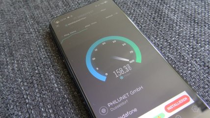 Das realme 8 5G ist nicht nur via 5G, sondern auch via 4G flott unterwegs